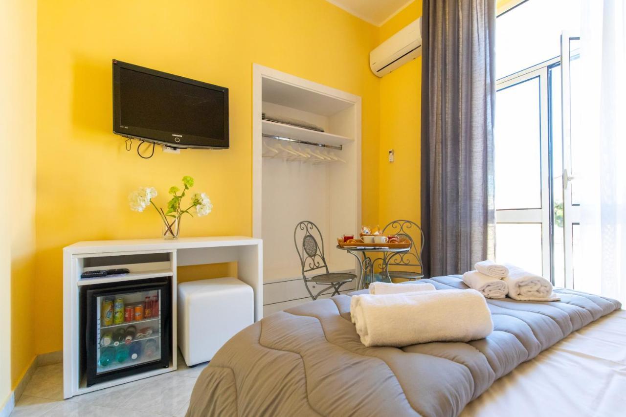 B&B Trianon Neapol Zewnętrze zdjęcie