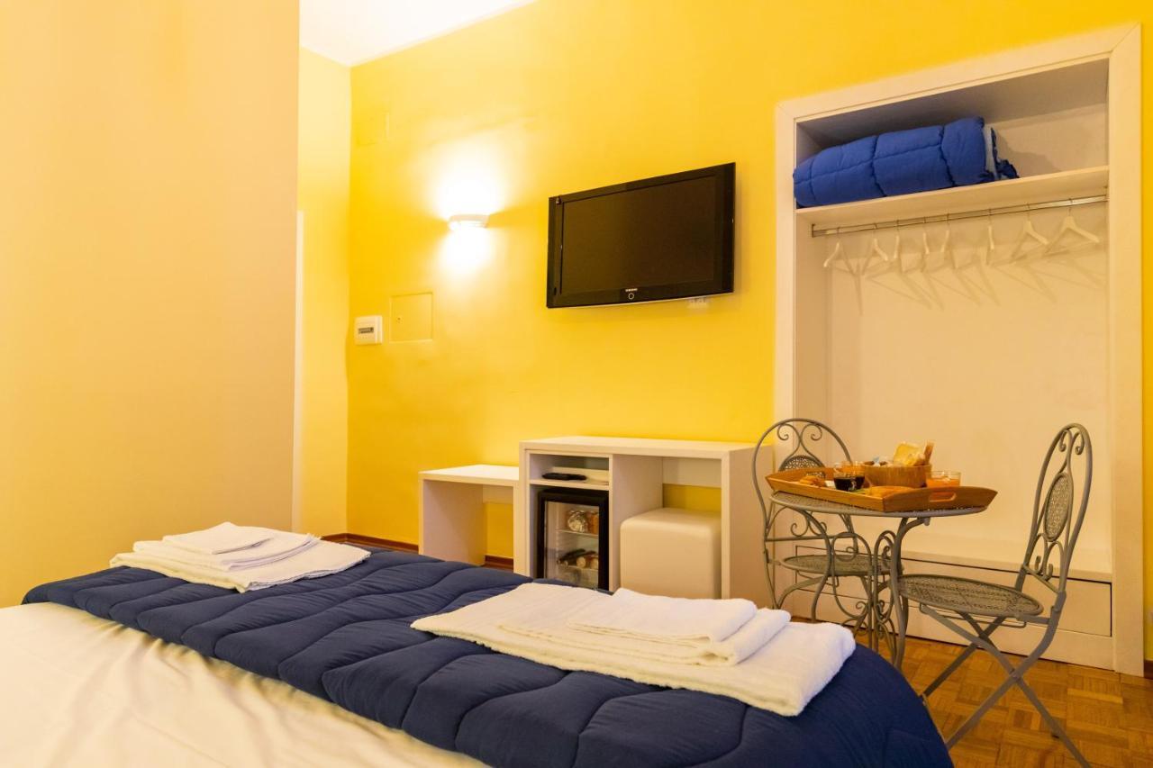 B&B Trianon Neapol Zewnętrze zdjęcie